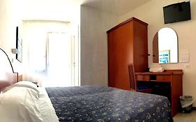 Hotel Villa Candia
